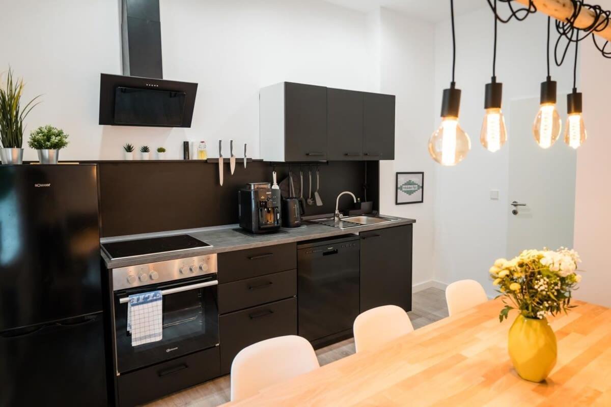 Spacious 3Br Plus Ac Self Check-In Street Parking Berlin Eksteriør billede