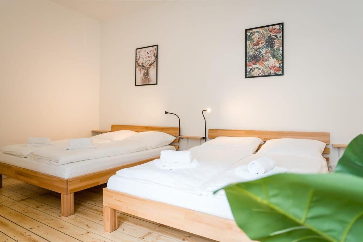 Spacious 3Br Plus Ac Self Check-In Street Parking Berlin Eksteriør billede